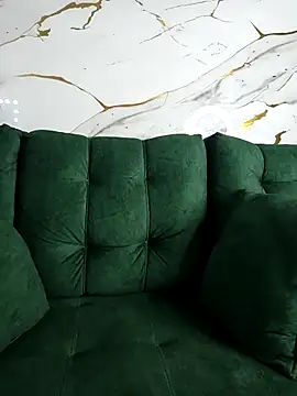 Živý XXX chat xNahomi_21