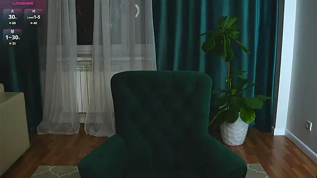 ElenoreMynatt Adlı Modelin Canlı XXX Sohbeti