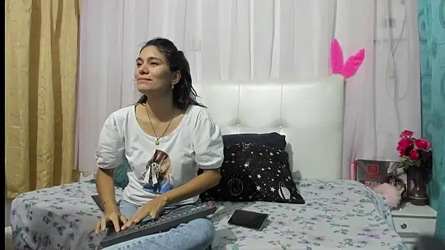 Chat XXX en directo de ANGELA_AND_BRACK