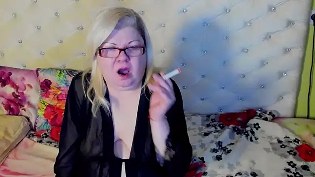 Chat XXX en directo de DoraMay