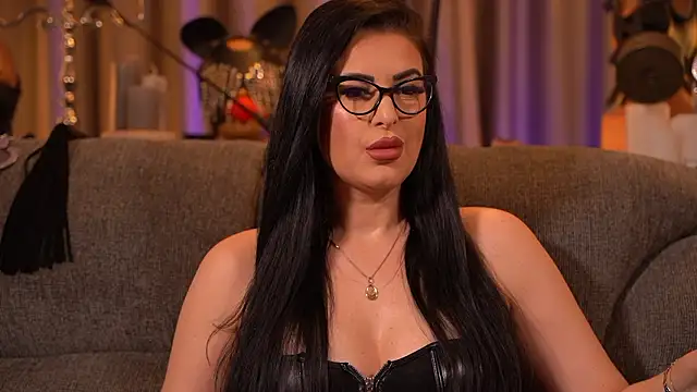 XXX chat uživo modela kelly_kent