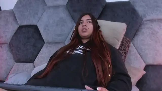 DulceJones: онлайн-секс-чат