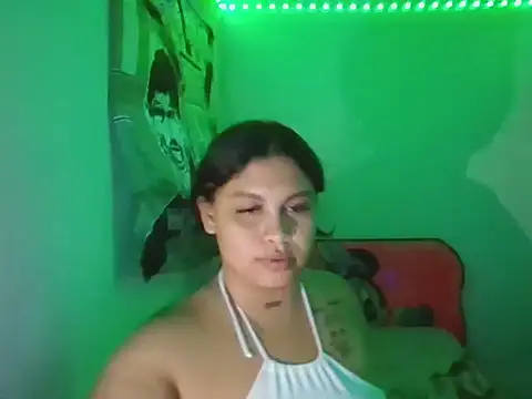 Paola_1203 Obrolan Langsung XXX