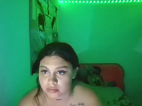 XXX chat uživo modela Paola_1203