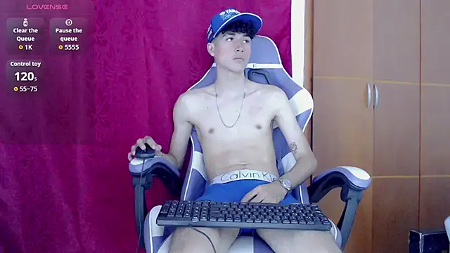 Johnny_cagee_'s Webcam Show