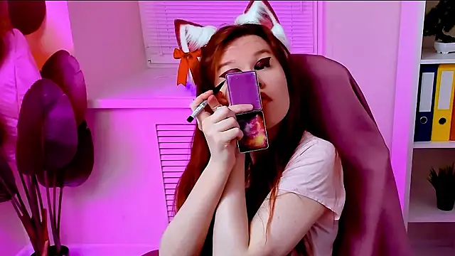 CarolGiggly Adlı Modelin Canlı XXX Sohbeti