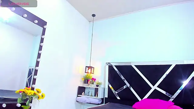 iisabella_noa's Live XXX Chat