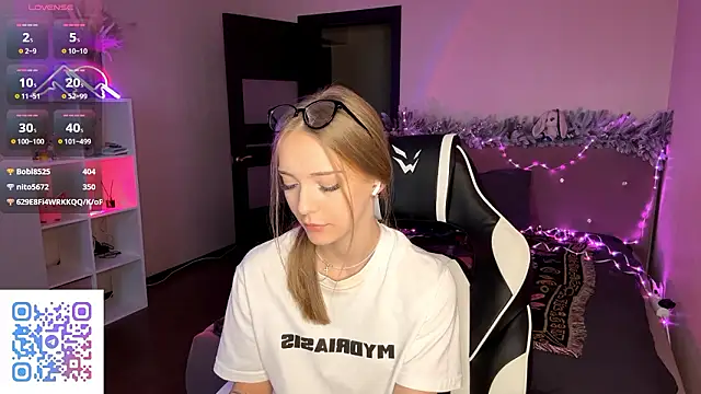 EvaPeace's Live XXX Chat