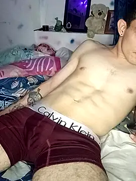 Онлайн чат XXX themaykiin18