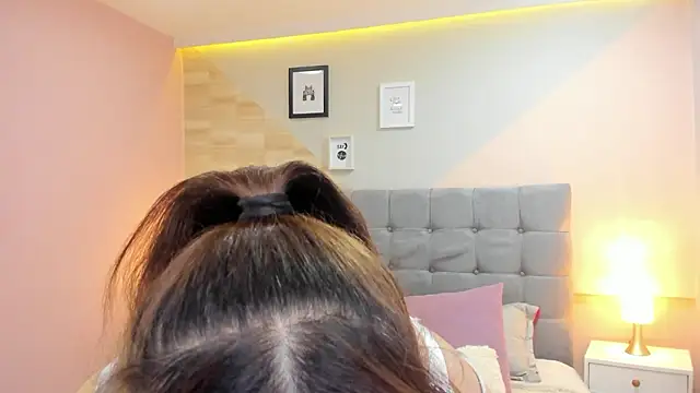 _Abril_W: онлайн-секс-чат