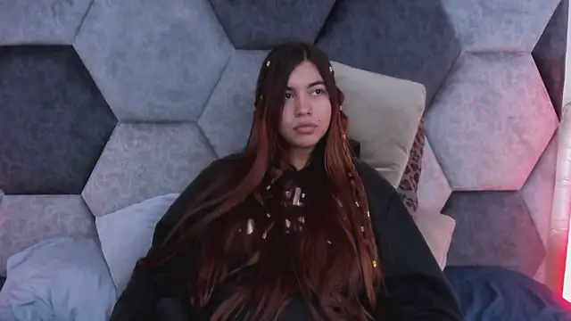 DulceJonesのライブXXXチャット