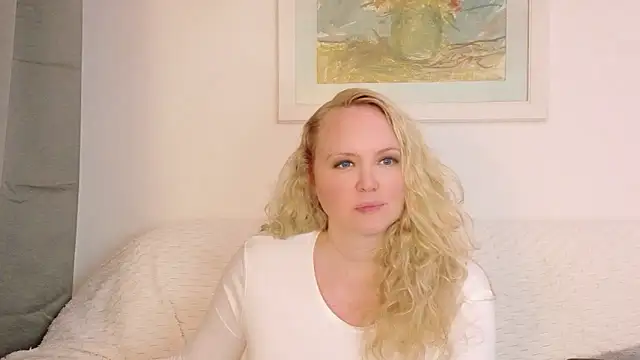 Sarah4you Live XXX Chat