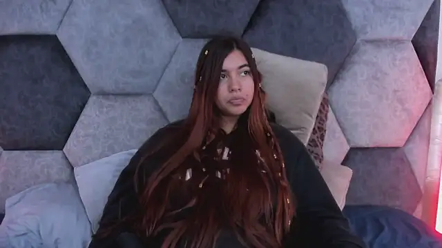 Chatroom XXX en direct de DulceJones