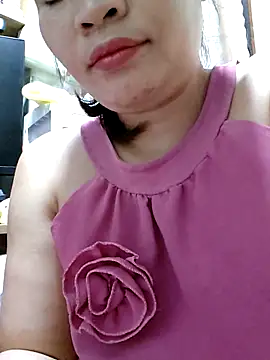 Wetpussymomx live XXX chat