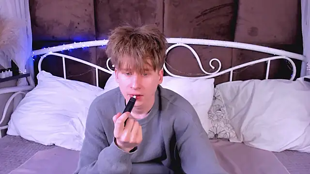 ScottPierce's Live XXX Chat