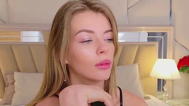 XXX chat uživo modela MeganMour