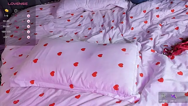 qimiiqo live XXX chat