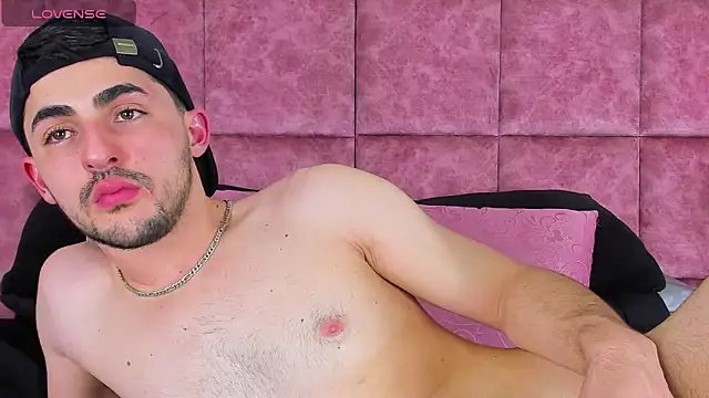 Chatroom XXX en direct de Jo_Silva99