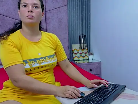 Chat +18 de ZamanthaJhones ao vivo