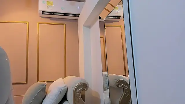 Chat XXX ao vivo de NahimiThompson