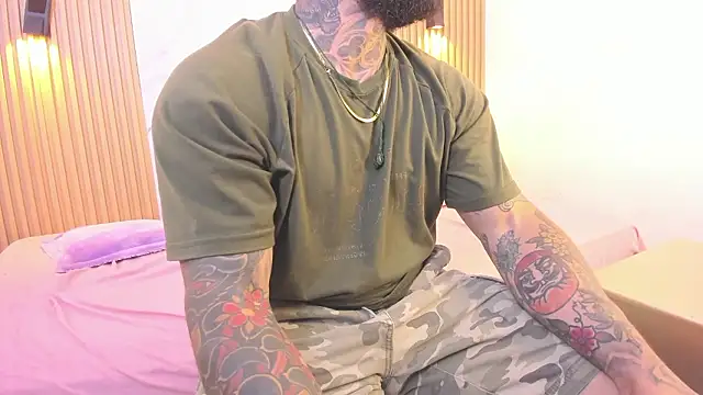 دردشة MISTER_VENOM الجنسية المباشرة