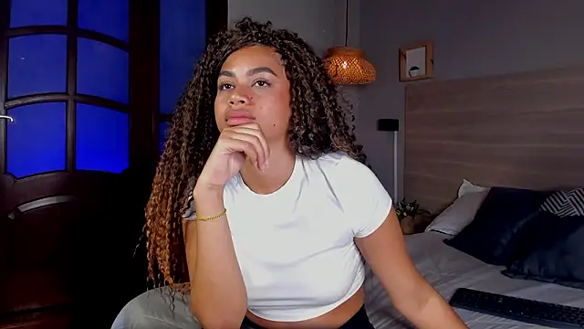 nayah__ webkamerás műsora