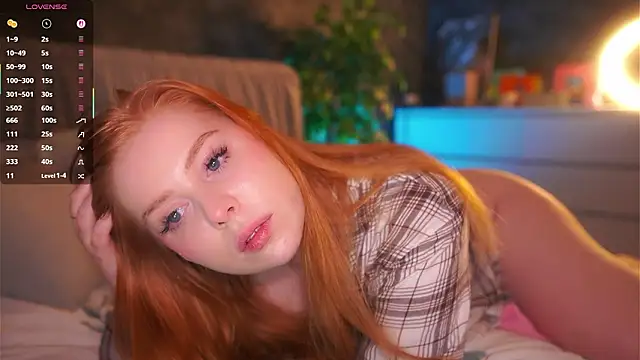 RedHotVixen0's Live XXX Chat