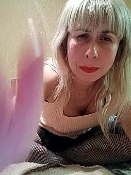 SelinaLovqx: онлайн-секс-чат