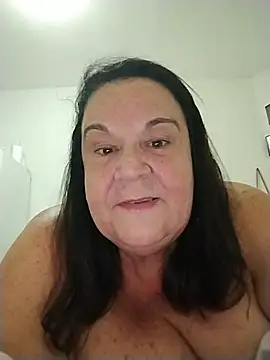 Chatroom XXX en direct de Yaya_Mineira