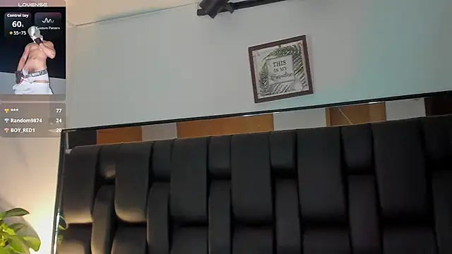 แชท XXX สดของ JadeSmiith_