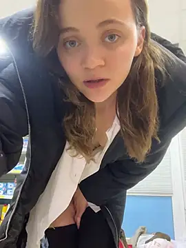 TheYourL Live XXX-Chat