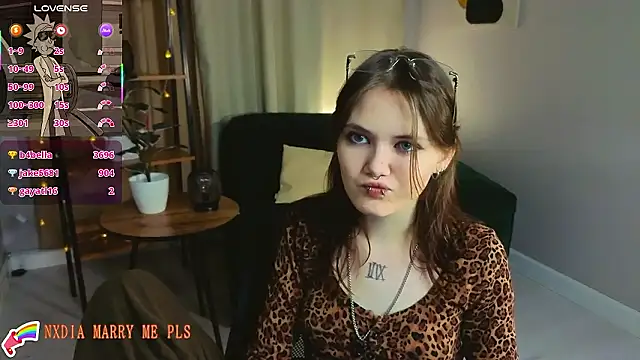 Dilara_xBaby élő XXX-chatje