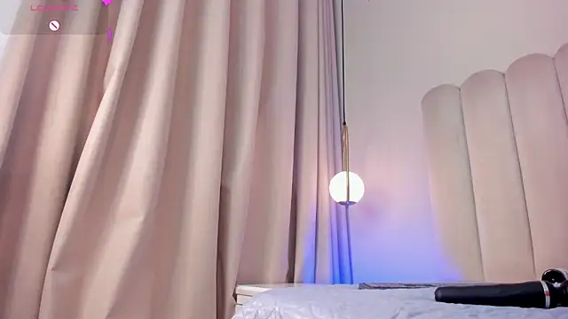 Melanie_hillz's Live XXX Chat