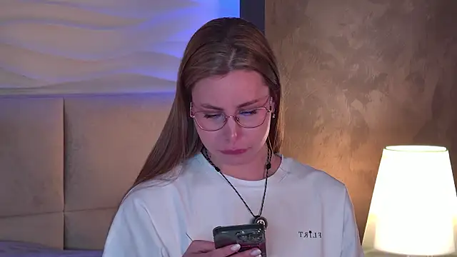 -SaraBlack-のライブXXXチャット