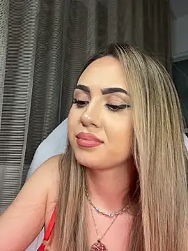 Chat XXX en directo de xCaprice