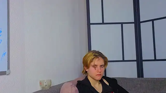 Chat +18 de JoycelynMoctezuma ao vivo