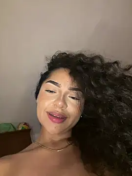 EvieAdamsss élő XXX-chatje