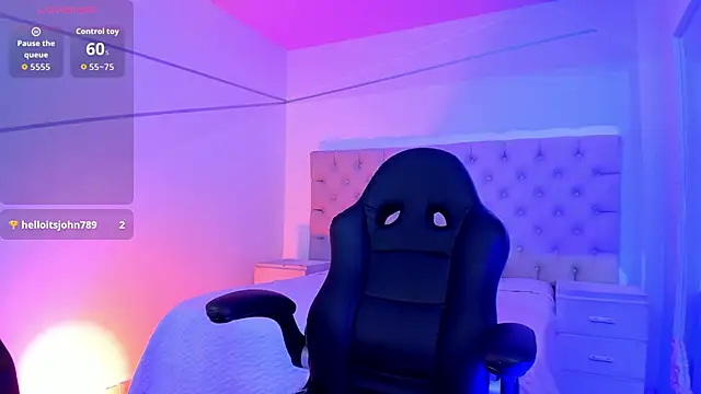 Agathaargent_: απευθείας συνομιλία ΧΧΧ