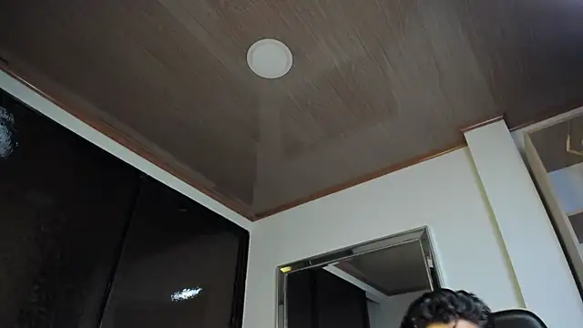 julian_wallace's Live XXX Chat