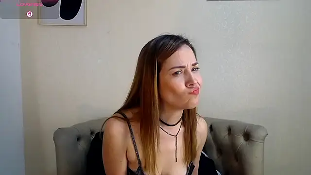 camilawm19: απευθείας συνομιλία ΧΧΧ