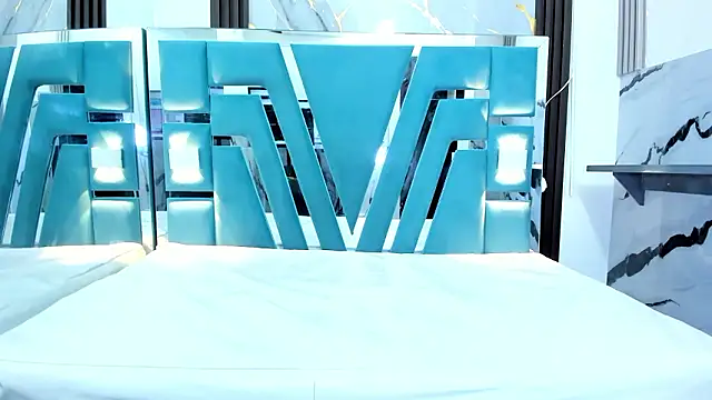 ebony_valentina 即時 XXX 聊天