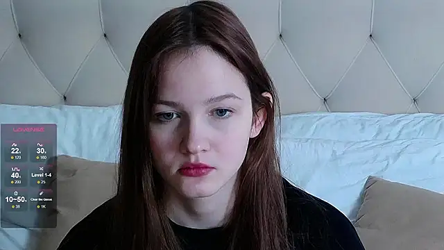 Chat +18 de MichelleRoux ao vivo