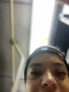 Chat +18 de JuanitaMore01 ao vivo