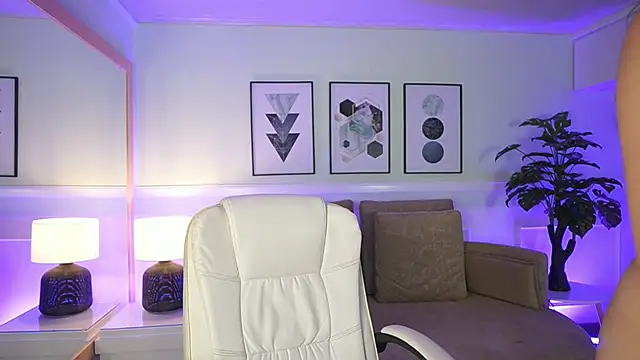 EmilyTurneer – Naživo XXX chat