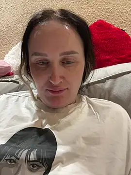 Czat XXX na żywo – TomilaSi