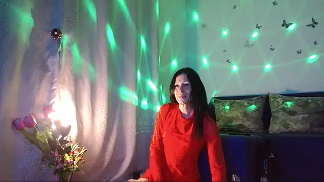 ElysaSun Chat XXX in diretta