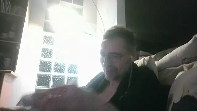 ptitcanard60600's Live XXX Chat