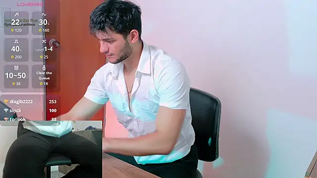 Chat XXX en directo de KaelSwitch