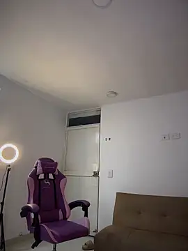 Hips_hannah's Live XXX Chat