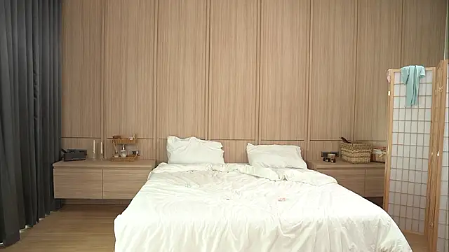 LIttle_Rina_ 现场XXX聊天